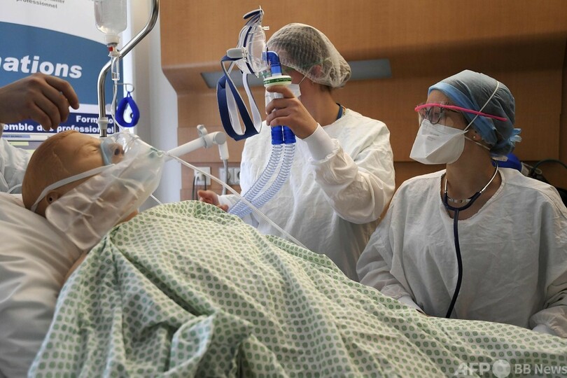 世界の新型コロナ死者、130万人超える AFP集計