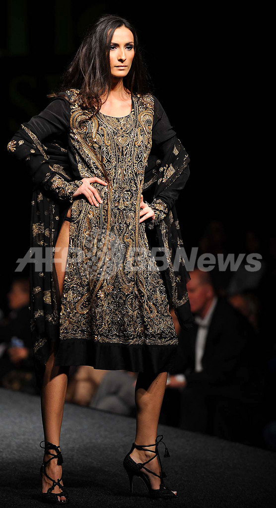 ＜サラエボ・ファッション・ウィーク＞Saim Aliらが作品を発表