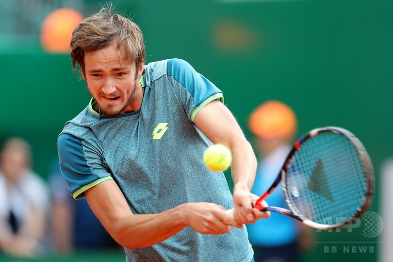 錦織が快勝で16強、後半は一方的展開に モンテカルロ・マスターズ