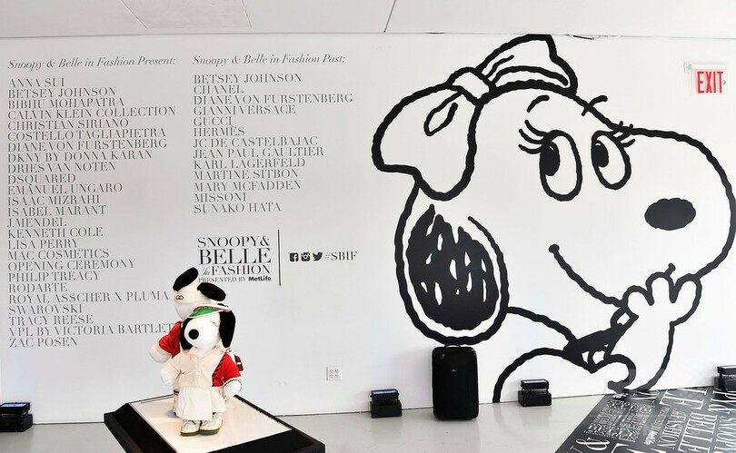 ドリスやアナ・スイ、DVFらも参加、スヌーピー生誕65周年記念チャリティー