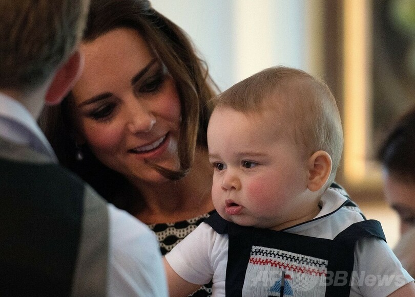 ジョージ英王子、NZで初の「公務」