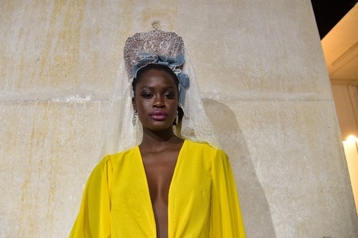 フラメンコの本場セビリアでファッション展示会 写真48枚 国際ニュース