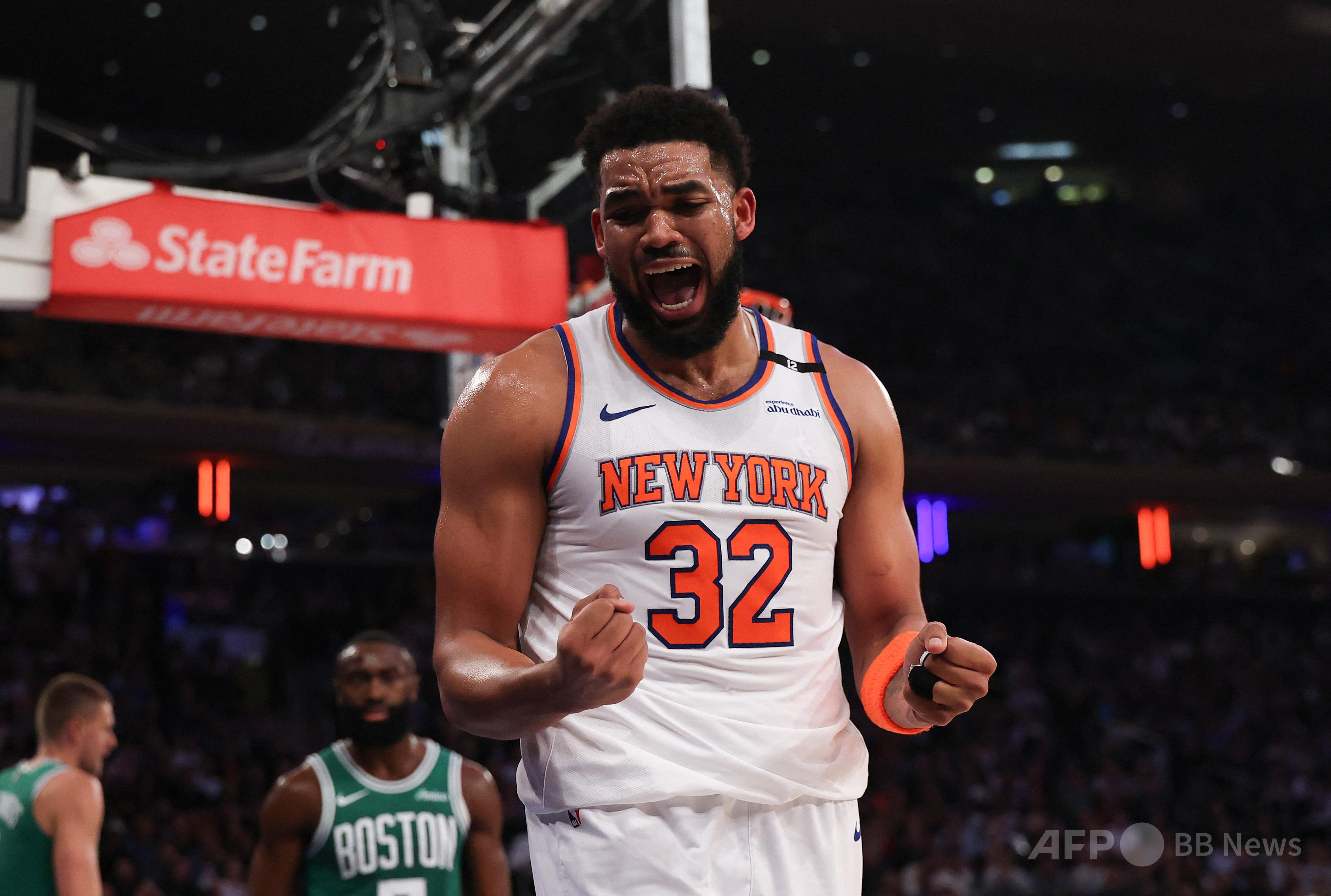 ニックスが東決勝進出、昨季王者セルティックス下す 写真5枚 国際