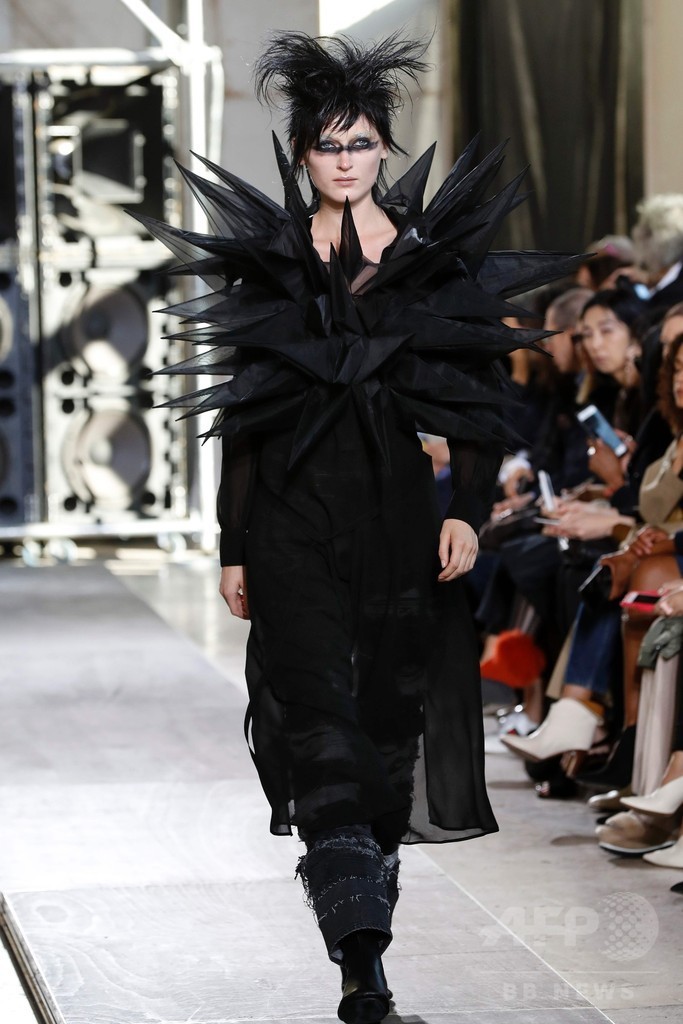 「ジュンヤ ワタナベ」17年春夏