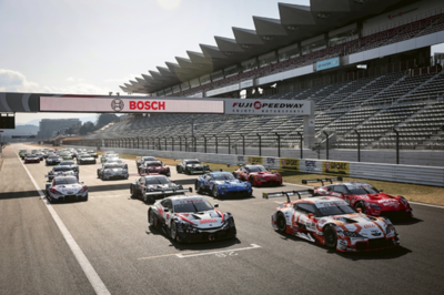ボッシュ、横浜本社にて「SUPER GT」のパブリックビューイングを開催