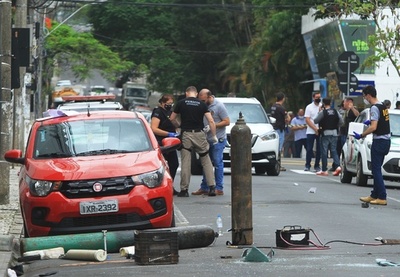 ブラジルで大掛かり銀行強盗、爆発物で金庫開け警察と銃撃戦