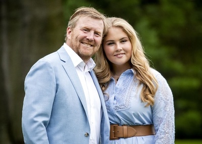 王族も同性婚可能 オランダ、首相が明言