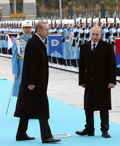 トルコ大統領から露大統領に書簡、関係修復目指す動き