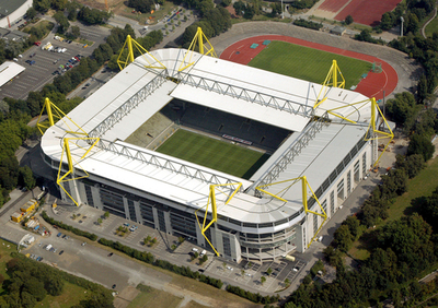 独サッカー・ドルトムント本拠地近くに不審物、爆発物か