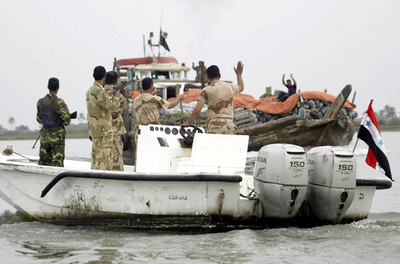 女性兵士が近く解放か、英国は「全員解放」を要求　英兵拘束事件  - 英国