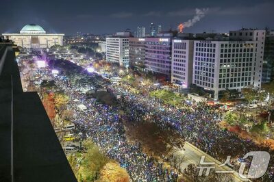 2016年の再来？韓国の市民デモが弾劾の決定打となるか