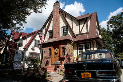 クラファンでトランプ氏に「餞別」を ファンに幼少期の家購入呼び掛け