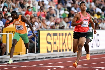 サニブラウン、9秒98で準決勝へ 世界陸上男子100m