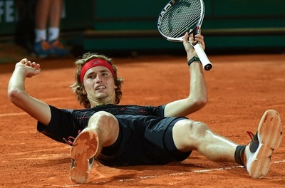 錦織、準決勝の相手はズベレフ 21歳の誕生日にガスケ破る