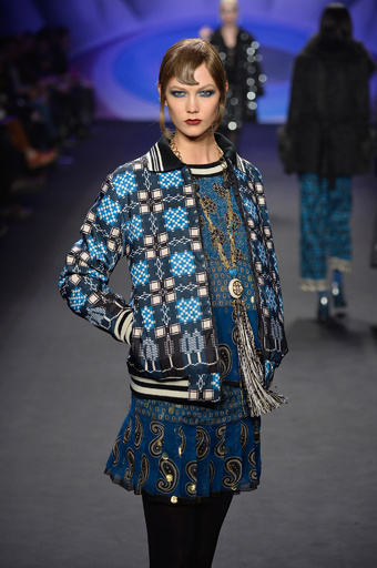  ＜14/15年秋冬NYコレクション＞アナ スイ