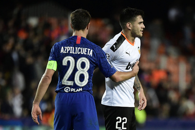 チェルシーが欧州CL16強へ足踏み、終盤失点でバレンシアとドロー