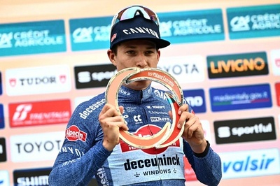 フィリプセンがミラノ～サンレモ優勝、写真判定の接戦制す