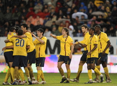 FCバルセロナ 7連勝で暫定首位に