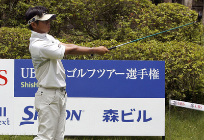 竹本直哉 初日を7アンダーで単独首位