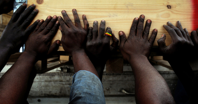 コンゴ反政府勢力、政府軍の略奪うけた北キブ州要所に接近