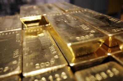 スイス中銀、金価格下落で巨額損失 初の無配に