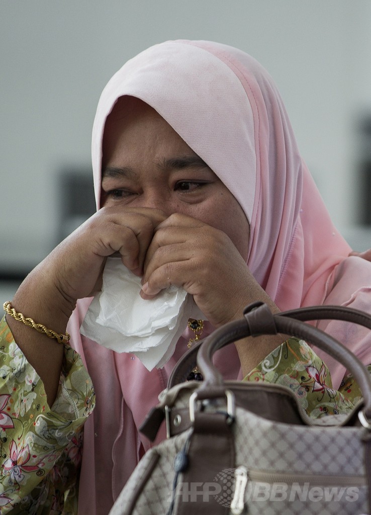 不明機捜索で深まる「混乱」、マレーシアに非難集中