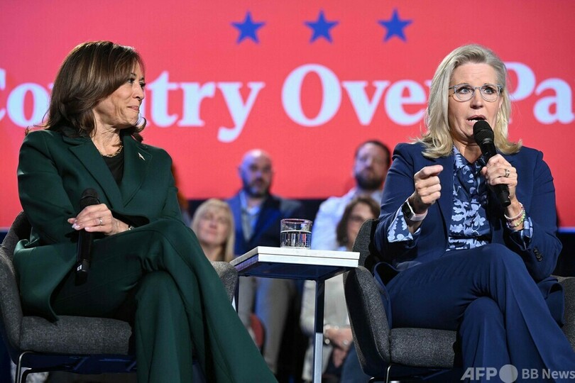 ブッシュ元大統領の娘バーバラ氏、ハリス氏支持を表明 米大統領選