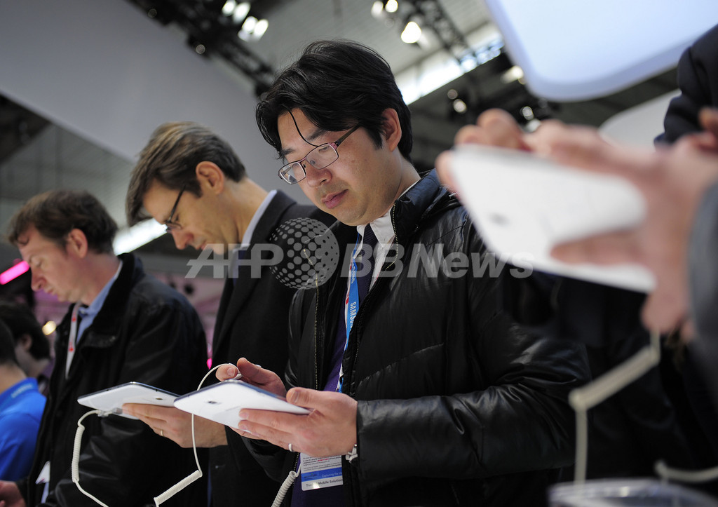 スマホとタブレットが一体化、「ファブレット」続々登場 スマホとタブレットが一体化、「ファブレット」続々登場