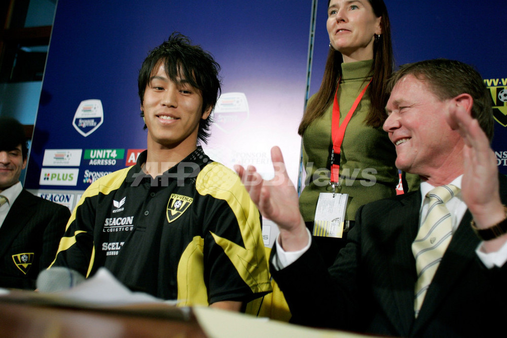 VVVフェンロ 本田圭佑の入団会見を行う 写真1枚 国際ニュース：AFPBB News