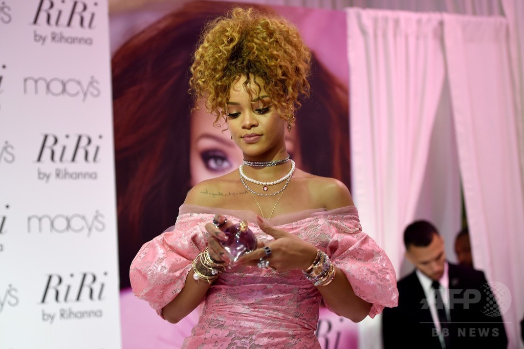 リアーナプロデュース新作フレグランス「RiRi」ローンチイベント開催