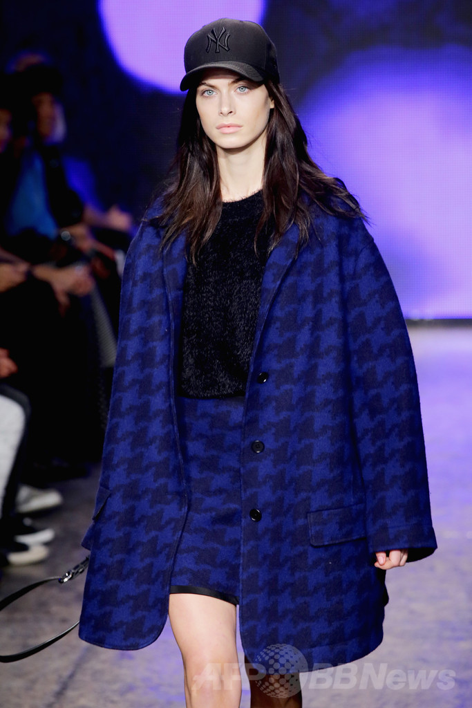 ＜14/15年秋冬NYコレクション＞DKNY