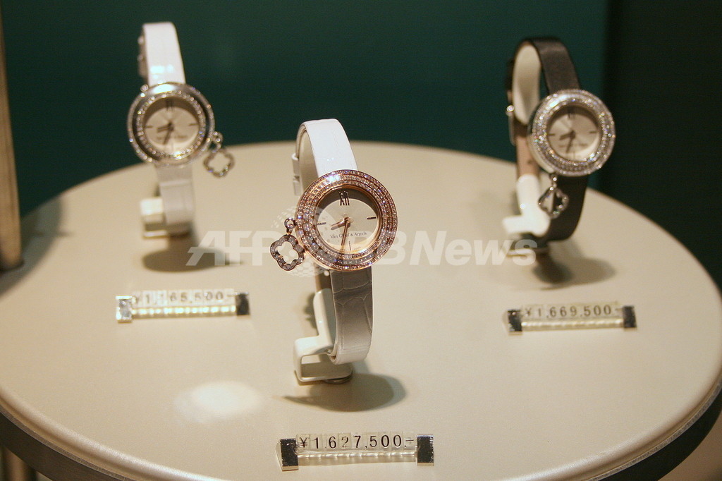 ヴァン クリーフ アーペル 新作時計発売を記念して ラッキーデイ パーティ開催 写真16枚 マリ クレール スタイル Marie Claire Style