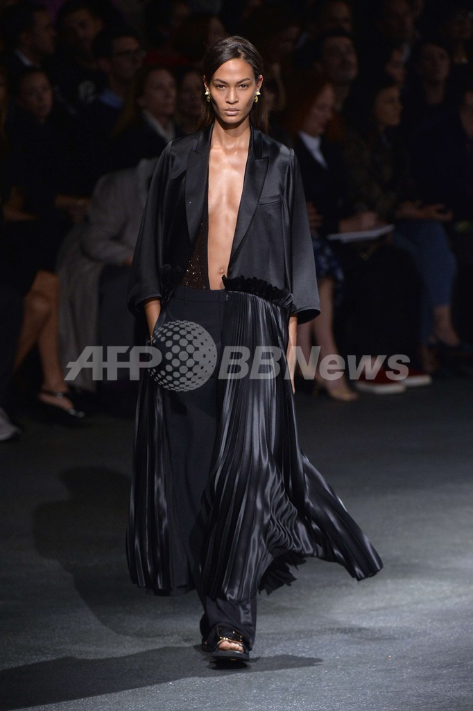 ＜14年春夏パリコレクション＞ジバンシィ
