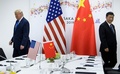 大阪で行われた20か国・地域（G20）首脳会議に出席した米国のドナルド・トランプ大統領（左）と中国の習近平国家主席（2019年6月29日撮影）。(c)Brendan Smialowski / AFP 