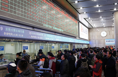 春節期間の切符、予約販売がピークに