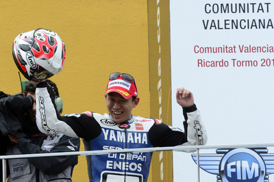 ペドロサがバレンシアGP優勝、中須賀が2位