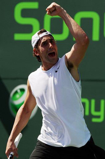 レイノルズ サフィン降し2回戦進出