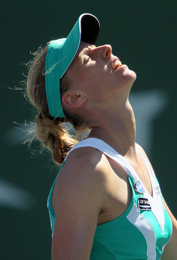 デメンティエワ 準々決勝でラドワンスカに敗れる、BNPパリバ・オープン