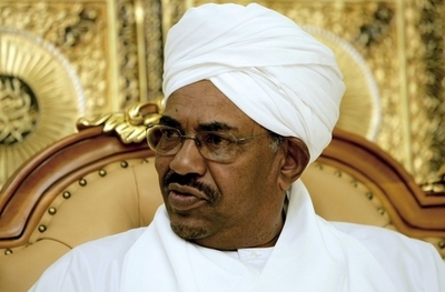 スーダン大統領、次期大統領選に立候補せず 与党幹部