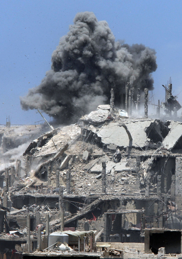 レバノン軍、難民キャンプ占拠の武装勢力への総攻撃3日目