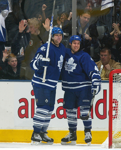 ＜06-07NHL＞メープルリーフス 第3ピリオドに逆転ゴールを決めて本拠地2連勝 - カナダ