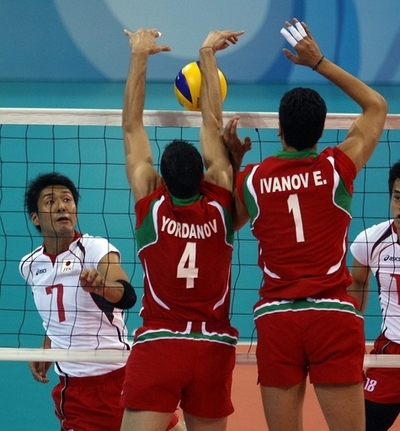 男子日本 ブルガリアに敗れ開幕2連敗