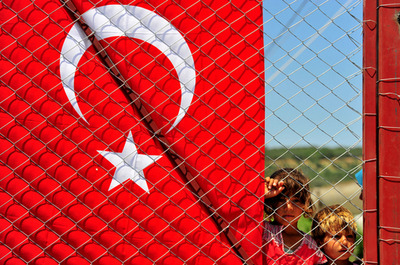 トルコへ脱出したシリア難民、1万人に