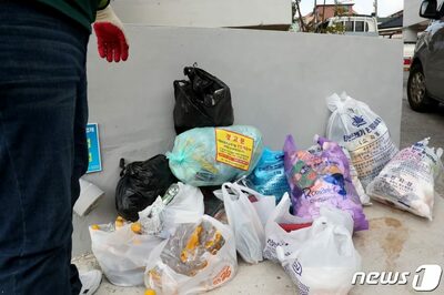 「他人のゴミ袋に自分のゴミをポイッ」…韓国・エレベーター内で目撃された非常識行動