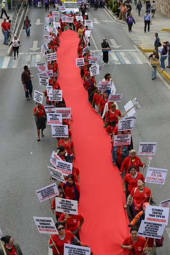 世界の女性、14人に1人が性的暴行の被害に