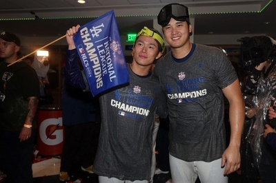 ドジャース大谷・山本が初のWSへ シャンパンファイトで歓喜