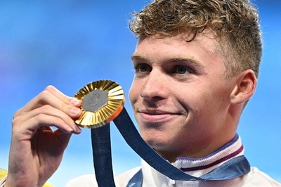 マルシャンが2種目制覇、レデッキーは4大会連続金 パリ五輪競泳