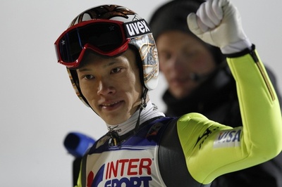 竹内が2位、シュリーレンツァウアーが通算52勝目 ジャンプW杯