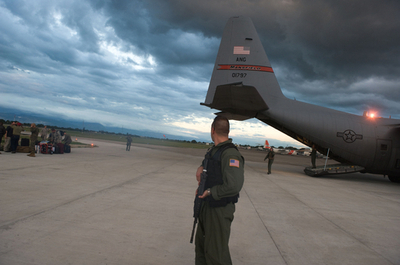 米陸軍の自殺者、09年は過去最多160人