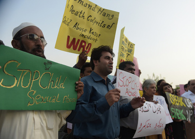 パキスタン、児童性的虐待を禁止する法案を可決